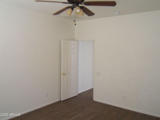 9238 W MILKWEED Loop, Phoenix, AZ 85037