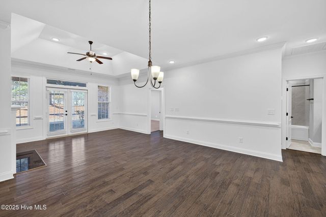 1269 Greensview Circle, Leland, NC 28451