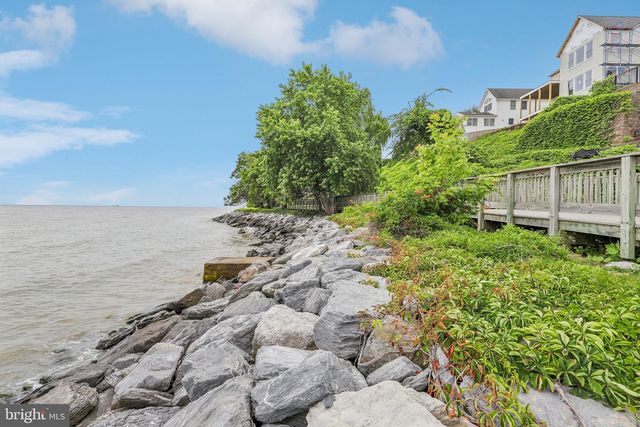 2425 HARRISON CT, Chesapeake Beach, MD 20732