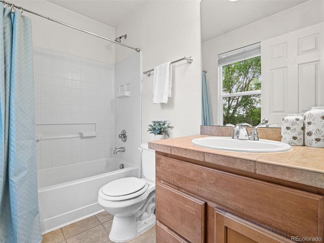 10678 Upper Ridge Road, Longmont, CO 80504