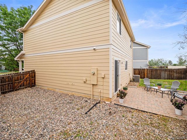 10678 Upper Ridge Road, Longmont, CO 80504