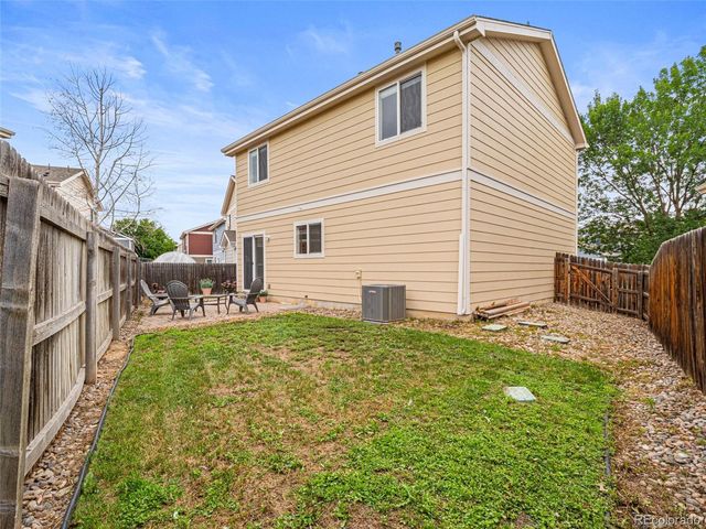 10678 Upper Ridge Road, Longmont, CO 80504