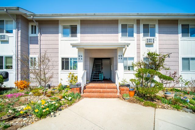 50 Valentine Street 12B, Monmouth Beach, NJ 07750