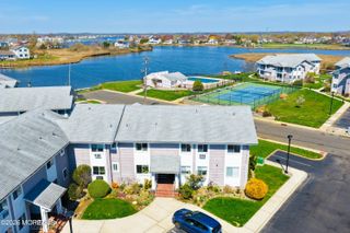50 Valentine Street 12B, Monmouth Beach, NJ 07750