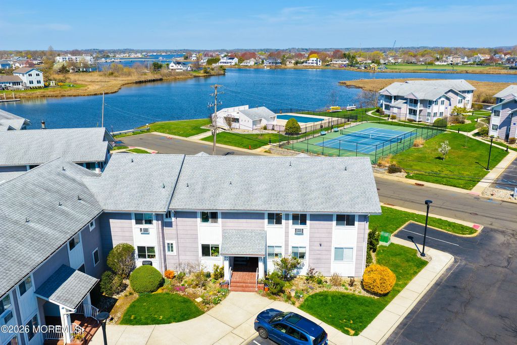 50 Valentine Street 12B, Monmouth Beach, NJ 07750