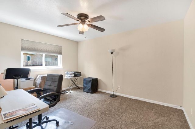 2700 Driftwood Dr, Madera, CA 93637