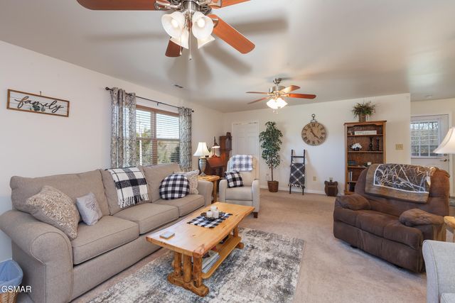 1505 Indian Warpath Road, Sevierville, TN 37876