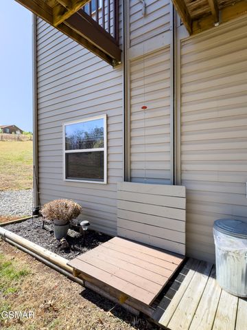 1505 Indian Warpath Road, Sevierville, TN 37876