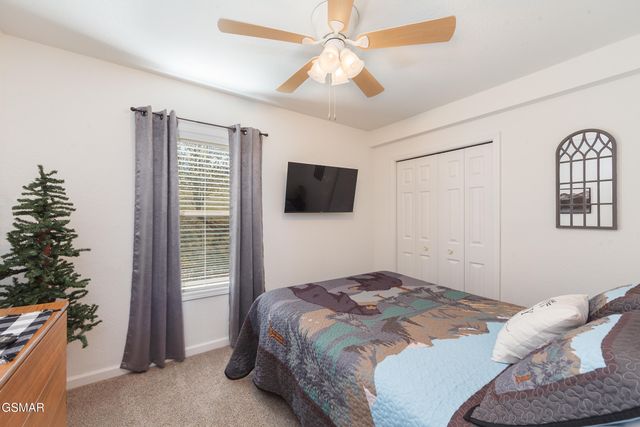 1505 Indian Warpath Road, Sevierville, TN 37876