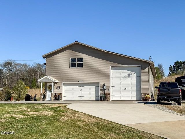 1505 Indian Warpath Road, Sevierville, TN 37876