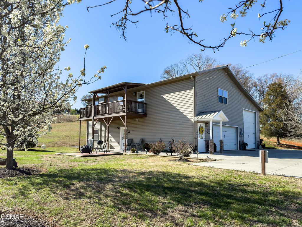 1505 Indian Warpath Road, Sevierville, TN 37876