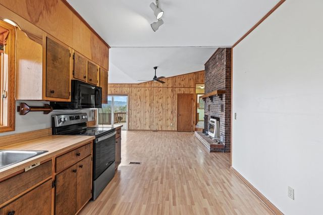 411 Sharing Lane, Murphy, NC 28906