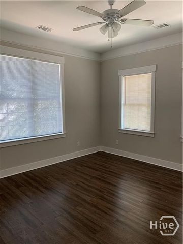 523 W 44th Street, Savannah, GA 31405