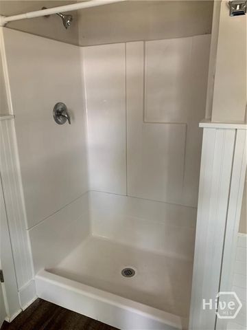 523 W 44th Street, Savannah, GA 31405