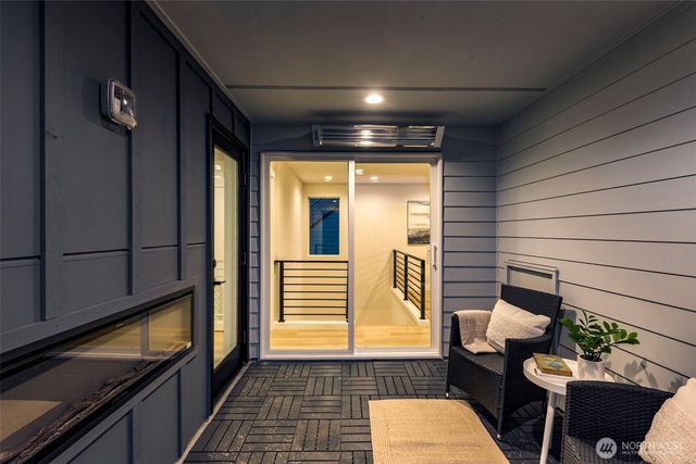 1109 A 26th Avenue, Seattle, WA 98122