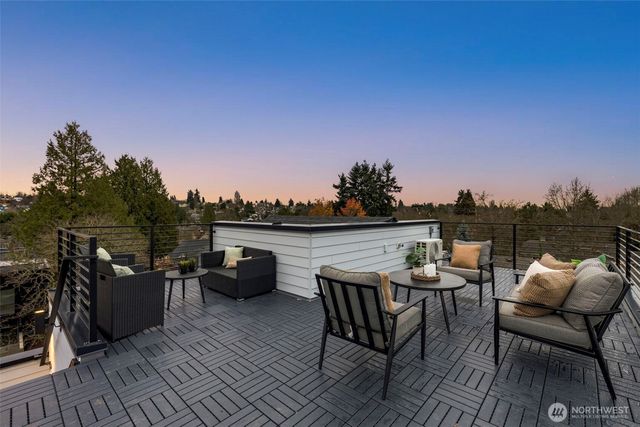 1109 A 26th Avenue, Seattle, WA 98122