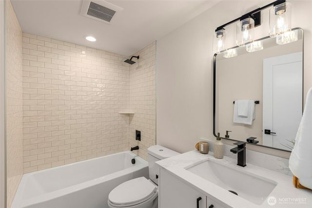 1109 A 26th Avenue, Seattle, WA 98122