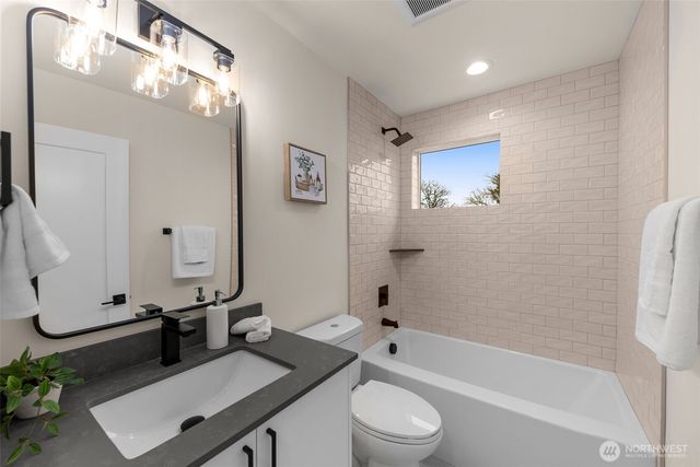 1109 A 26th Avenue, Seattle, WA 98122