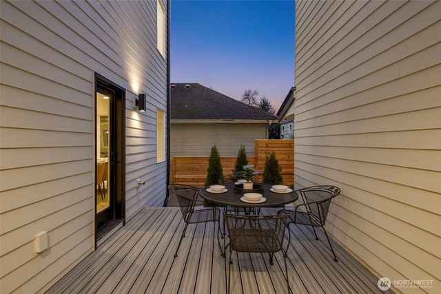 1109 A 26th Avenue, Seattle, WA 98122