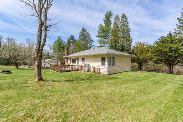 1 Jade Lane, Swan Lake, NY 12783