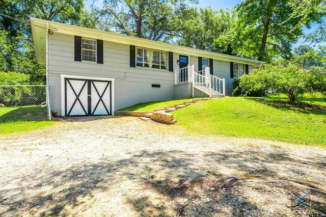 1506 Bassett Road, Palestine, TX 75803