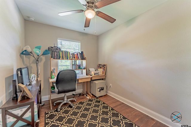 1506 Bassett Road, Palestine, TX 75803