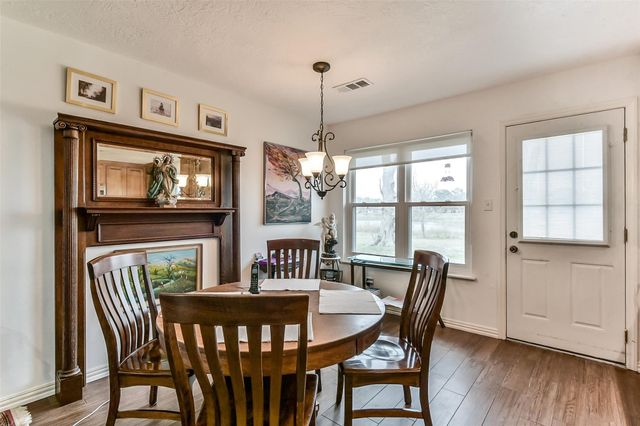 15907 Diana Lane, Houston, TX 77062