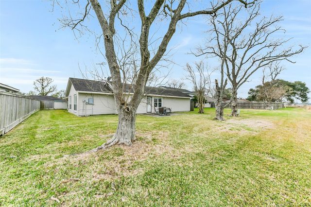 15907 Diana Lane, Houston, TX 77062