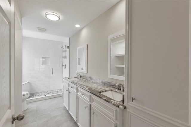 20 Golfview Manor Road, Huntsville, TX 77340