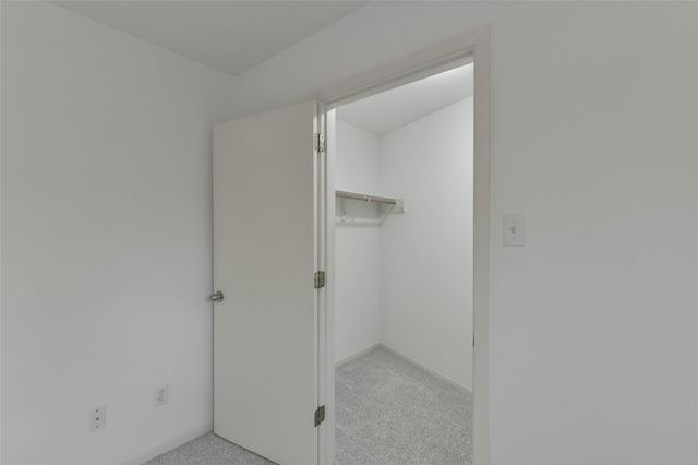 20 Golfview Manor Road, Huntsville, TX 77340