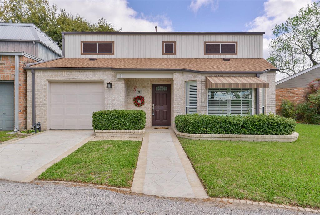 20 Golfview Manor Road, Huntsville, TX 77340