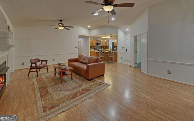 567 Cedar Pond Road, Hartwell, GA 30643