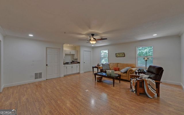 567 Cedar Pond Road, Hartwell, GA 30643