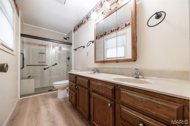 30 Williamsburg Lane, Glen Carbon, IL 62034