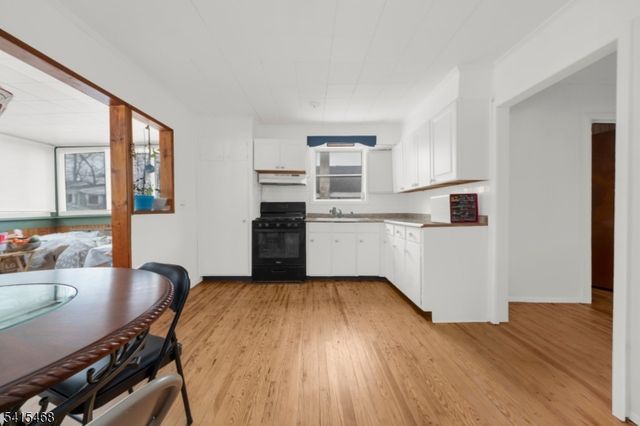 8 Cornell Way, Hopatcong Boro, NJ 07843