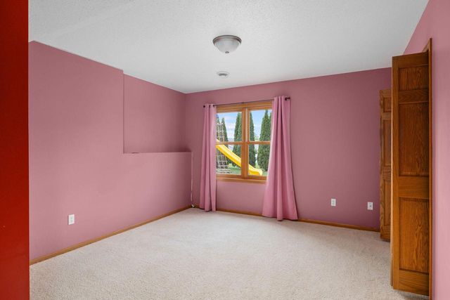 603 Knollwood DRIVE, Holmen, WI 54636