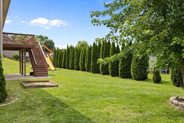 603 Knollwood DRIVE, Holmen, WI 54636