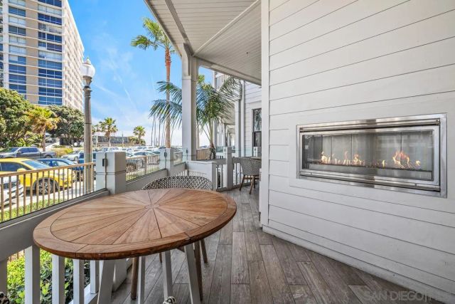 1500 Orange Ave Res 17, Coronado, CA 92118