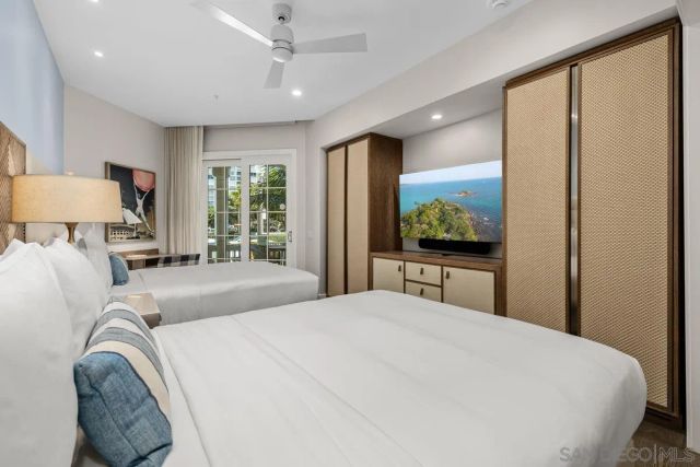 1500 Orange Ave Res 17, Coronado, CA 92118