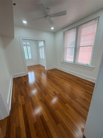 1221 N PALM AVENUE 204, Sarasota, FL 34236