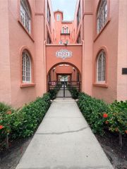 1221 N PALM AVENUE 204, Sarasota, FL 34236
