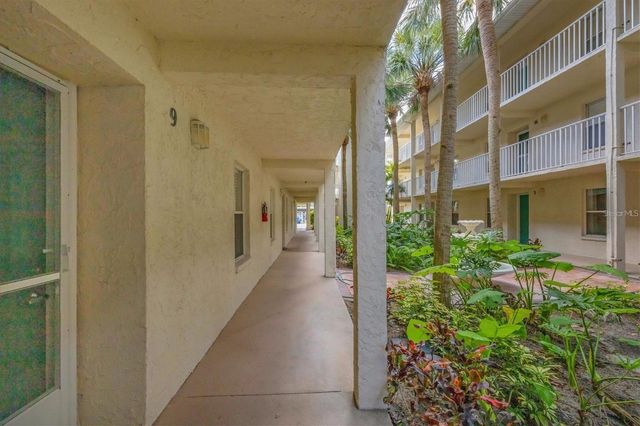 7294 CLOISTER DRIVE 9, Sarasota, FL 34231