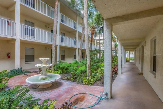 7294 CLOISTER DRIVE 9, Sarasota, FL 34231