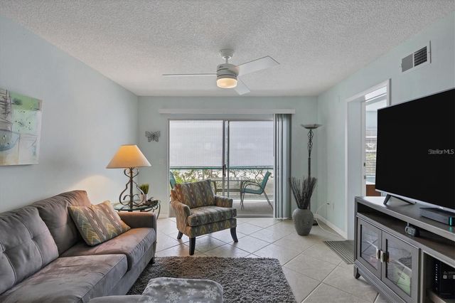 7294 CLOISTER DRIVE 9, Sarasota, FL 34231