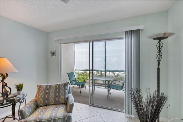 7294 CLOISTER DRIVE 9, Sarasota, FL 34231