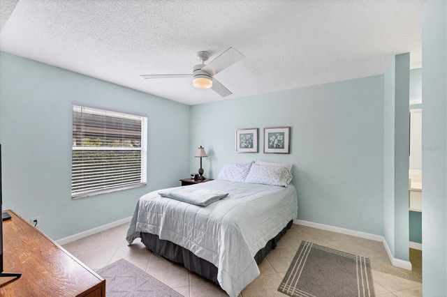 7294 CLOISTER DRIVE 9, Sarasota, FL 34231