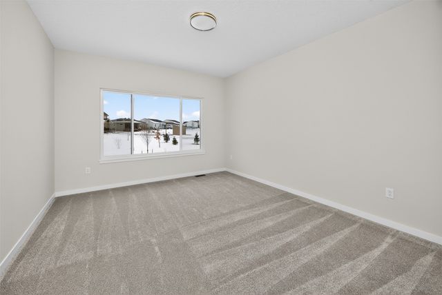 16516 Bentwood Drive, Urbandale, IA 50323