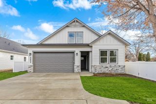 4642 N Maple Grove Rd, Boise, ID 83704