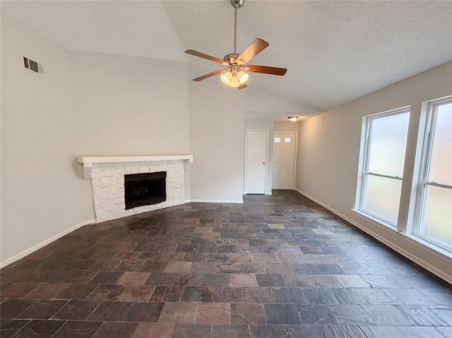 308 Teakwood Lane, Lewisville, TX 75067