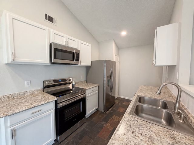 308 Teakwood Lane, Lewisville, TX 75067